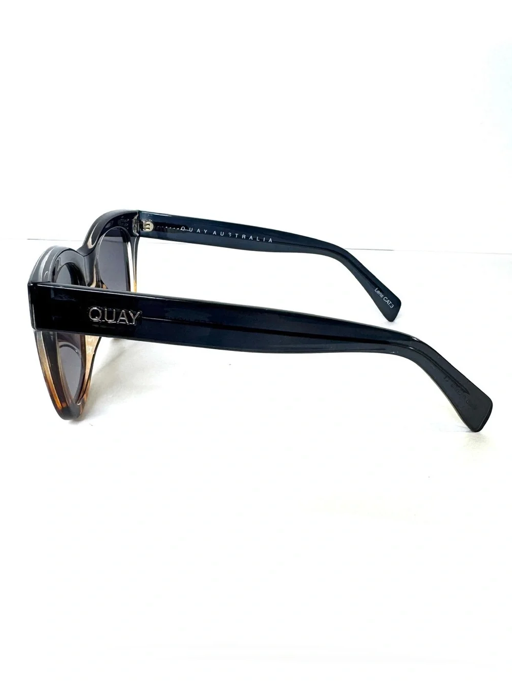 QUAY Australia NEW After Hours Sunglasses Limited Edition Navy Tortoise RARE